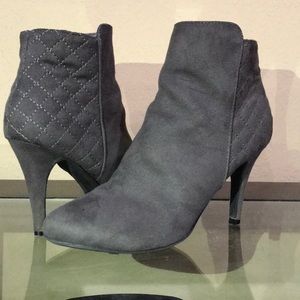 Size 6.5 Dexflex Comfort Dress Boot